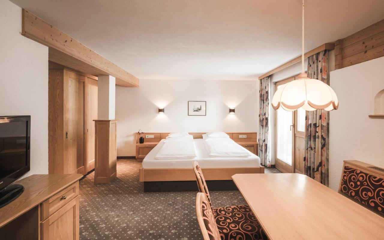 Sporthotel Bachmann Гарделен Екстериор снимка